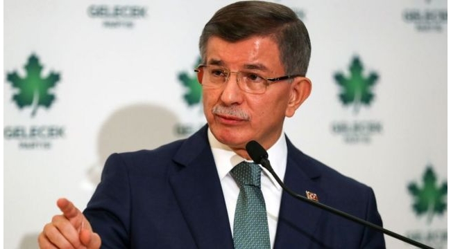 Ahmet Davutoğlu'ndan AK Partiyle ilgili çarpıcı iddia: Asıl değişim kabinede…