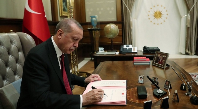 Erdoğana bir yetki daha: AKPli isimlerin görev sürelerini uzatabilecek