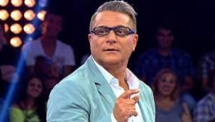 Mehmet Ali Erbil'in 'taciz mesajları' ifşa oldu! 'Göğüslerini açarken...'