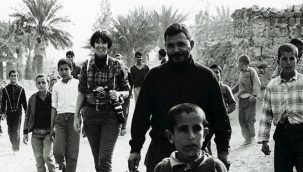 İsrailli Mossad ajanı Sylvia Rafael'in çektiği yıllardır gizli kalan fotoğraflar sergilendi