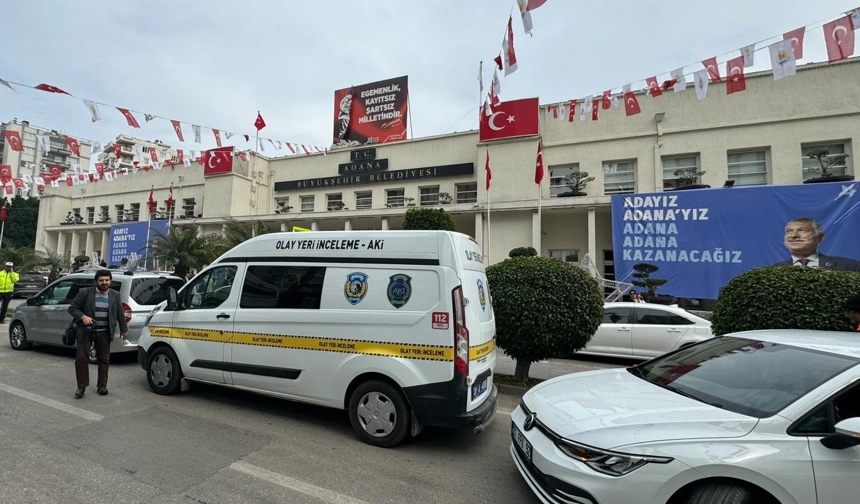 Zeydan Karalar'ın özel kalem müdürü Samet Güdük'e silahlı saldırı: Ağır yaralı