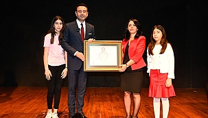 BEŞİKTAŞ BELEDİYE BAŞKANI RIZA AKPOLAT MAZBATASINI ALDI