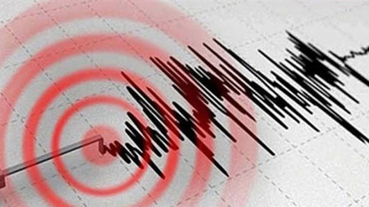 Manisa'da 4 büyüklüğünde deprem meydana geldi