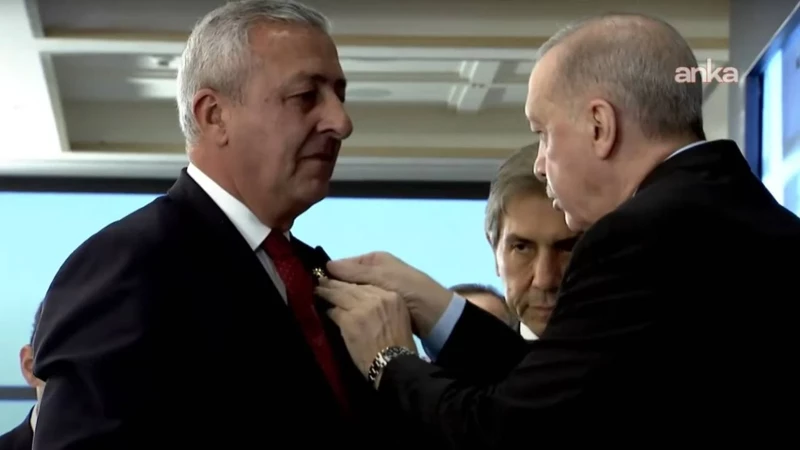 7 Belediye Başkanı Daha AKP'ye Geçti